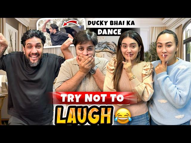 TRY NOT TO LAUGH CHALLENGE  | Hans Hans K Bura Hal Hogya  | Ghar Walon K Lea Shopping Ker Li 