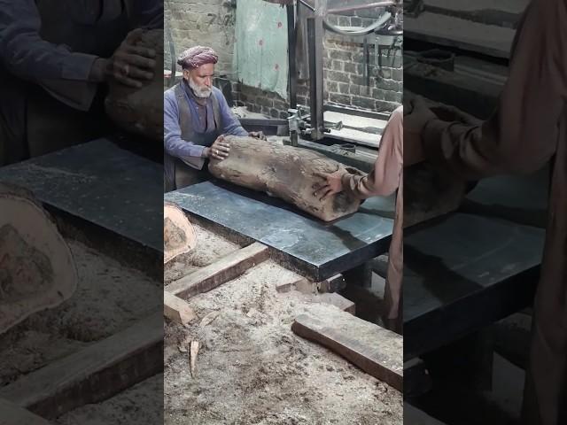 Sixty Year Old Man Wood Work In Ara Machine #viral #shortvideo #subscribe #channelgrow