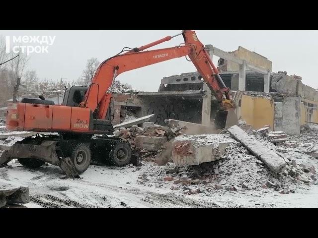 В Нижнем Тагиле начался снос бывшей воинской части на Вые