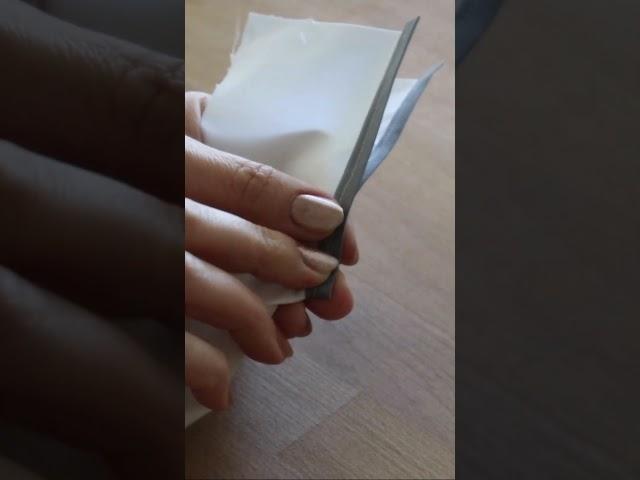 How to Sew a Center Back Placket #sewingtip #beginnersewing