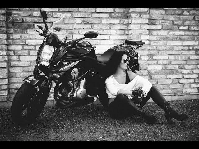 Road Moto Girl Trip