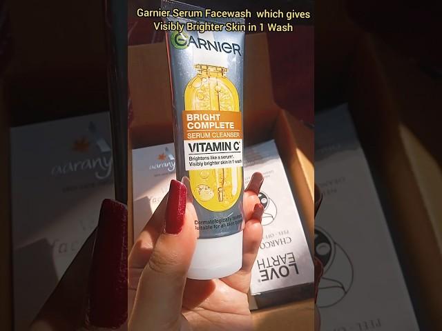 Garnier Bright complete Vitamin C Serum Cleanser @GarnierIndia @getsmytten #GarnierIndia
