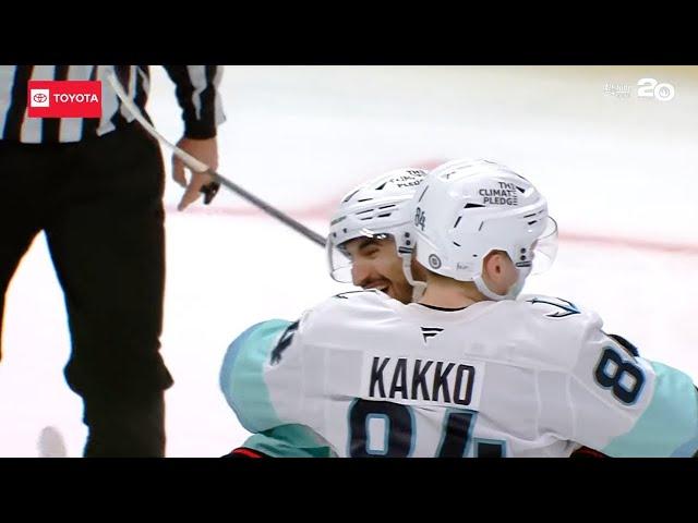 Kaapo Kakko Is Looking GREAT