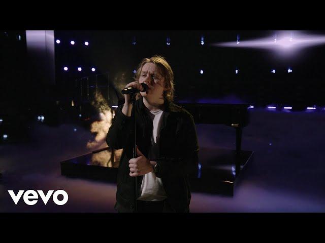 Lewis Capaldi - Lewis Capaldi - Before You Go (Live From The Voice / 2020)