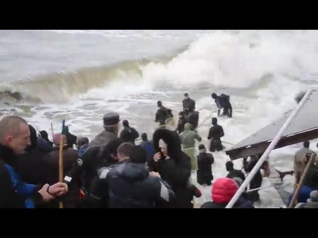 Ловля янтаря гданьск  Catching Gdansk amber