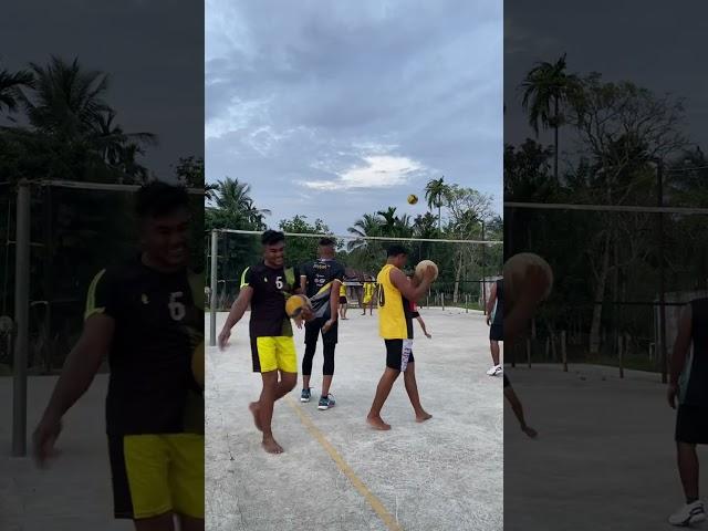 Bola S, Oke #viral #viraltiktok #volleyball #jendralgbs #fyp