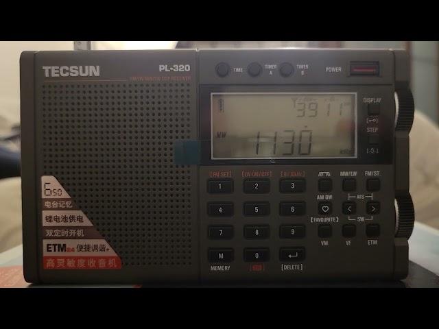 Testing My New receiver Tecsun PL320, Bloomberg radio New York 1.353 km from my QTH in MW !