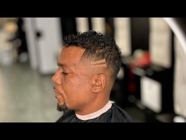 IN COOLDAY BARBING, YOUR HANDSOMENESS IS OUR RESPONSIBILITY🫵#viralvideo #hairstyle #barber #haircut