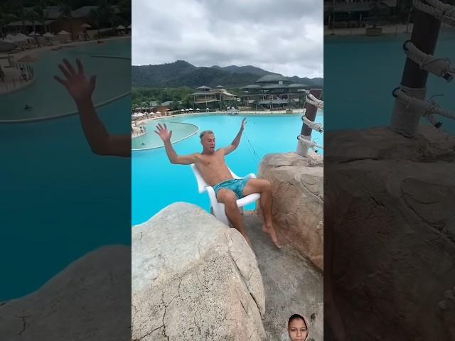 Wait until the end!!!!! #tiktok #youtube #waterperk #thailand #cliffdiviing #bluetreephuket