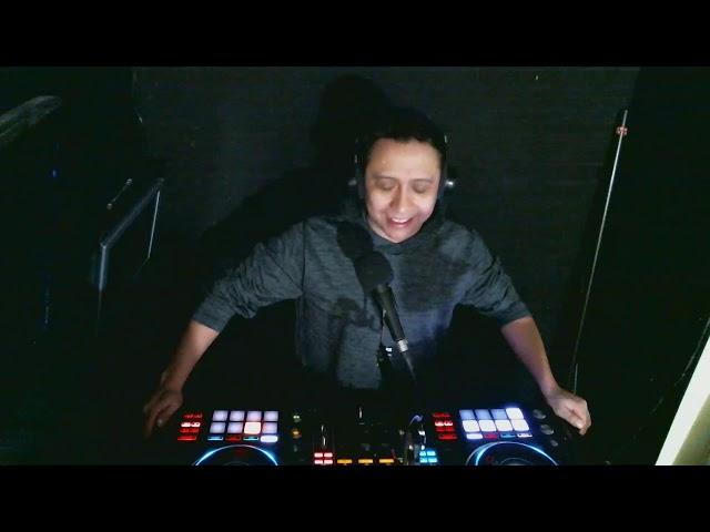 Emisión en directo de DJ Eddy Cee