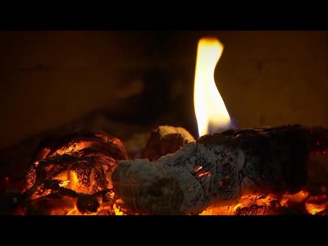 Virtual  fireplace with crackling fire sounds - full HD video