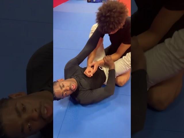 Tuto triangle #grappling #jiujitsu #selfdefense