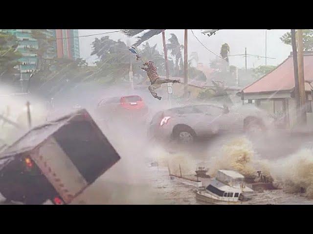 Currently!! Scary footage of Hurricane Helene in Cancun Mexico