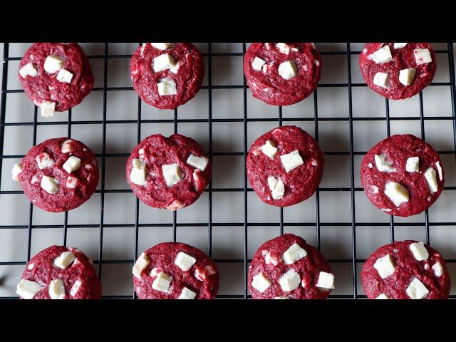 Chewy Red Velvet Chocolate Chunk Cookies