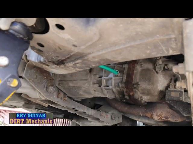 TOYOTA INNOVA;  Change transmission gear oil. | DIRT MECHANIC