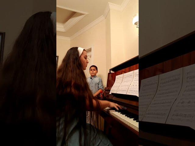 "СИНЯЯ ВЕЧНОСТЬ" - Муслим Магомаев / Pianist & little singer