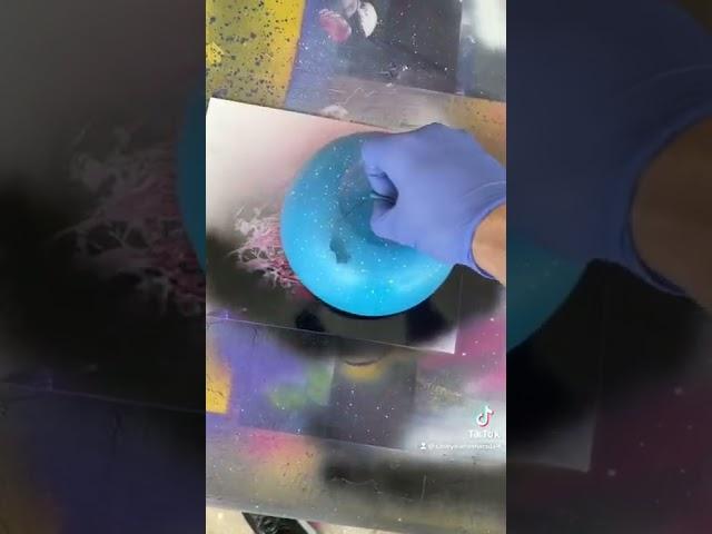 How to paint a planet #spraypaint #learnwithme #galaxy