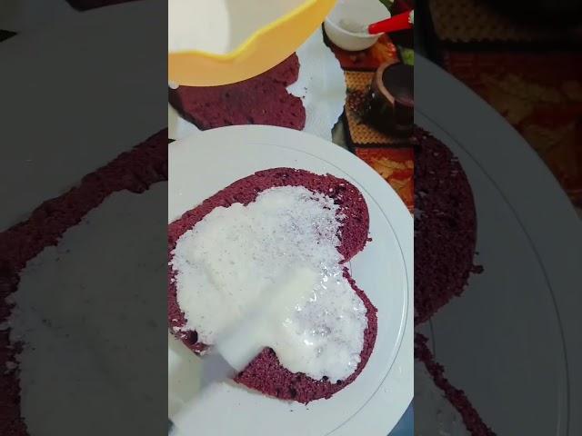 #shortglimpse Red velvet cake**no copyright infringement intended**