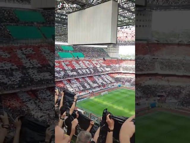 AC MILAN vs. ATALANTA 2-0 2022 | Coreografia incredibile