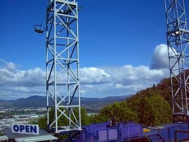 George, Yixuan and Meiyu on Skyswing on Mount Ngongotaha