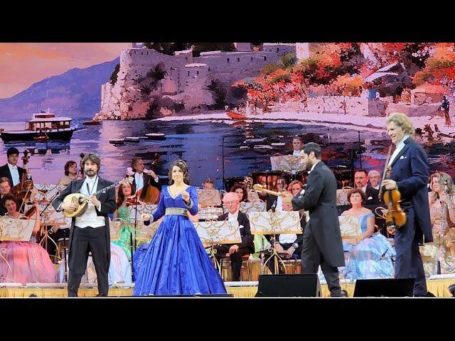 Ta Pedia Tou Pirea - Christina Petrou - André Rieu  - Johann Strauss Orchestra