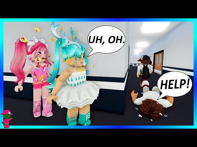 My LEVEL 908 Friend Is a SCARY BEAST!!! (Roblox Flee The Facility)