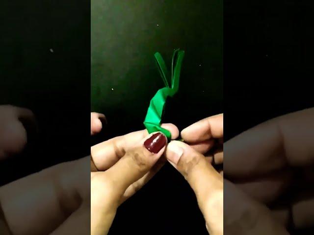 How to make mango leaves from paper #shorts #paper #leaf #craft #diy #howto #decoration