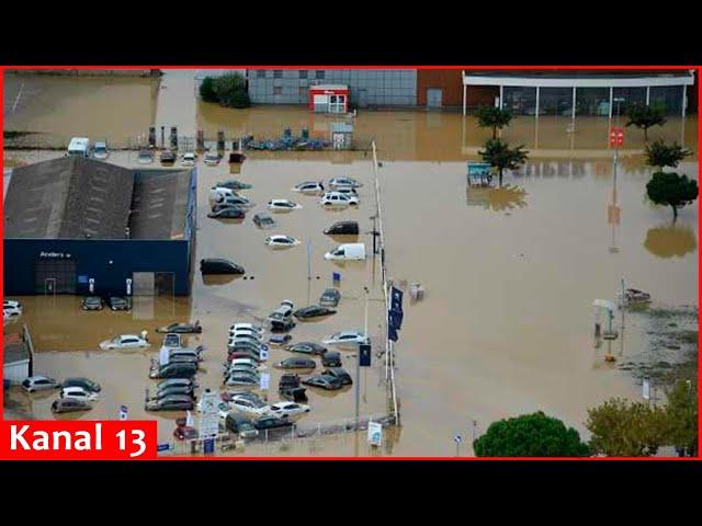 Floods and strong winds hit Russia’s Sochi city – Tornado warning issued