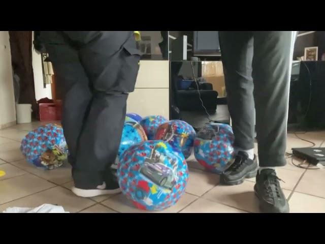 Stomp and Pop Beachballs