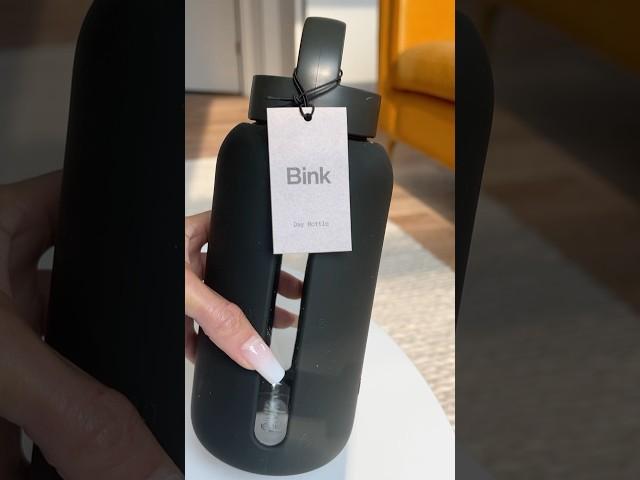 The absolute perfect water bottle #asmrunboxing #hydration #dailyhabits