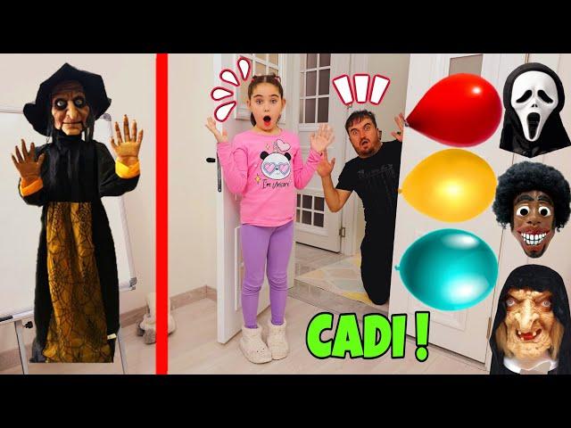 ELİF SAKIN BALONLARI PATLATMA !! MASKELİLER GELDİ !! بابا جاب لي بالون - جنى مقداد | طيور بيبي