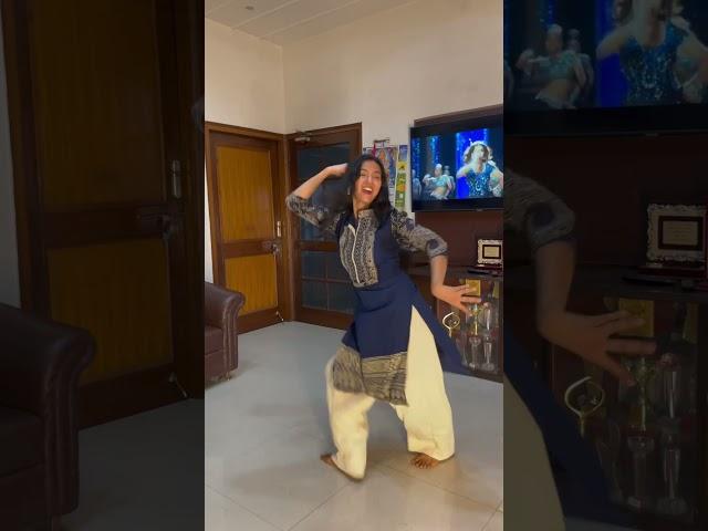 Aja nachle #dance #madhuridixitsong #homedance #fullbodyworkout #dancevideo #bareilly
