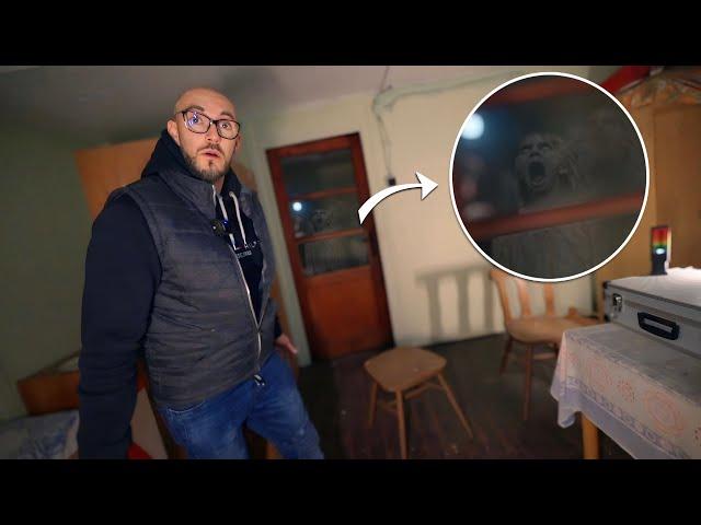 OPUŠTĚNÝ AUTOCAMP 2.0 - DUŠE UTOPENÉ MALÉ HOLČIČKY!