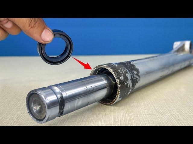 No one believes it, but it really works! HOW TO FIX A MOTORCYCLE SHOCK ABSORBER LEAKING... FOR FREE