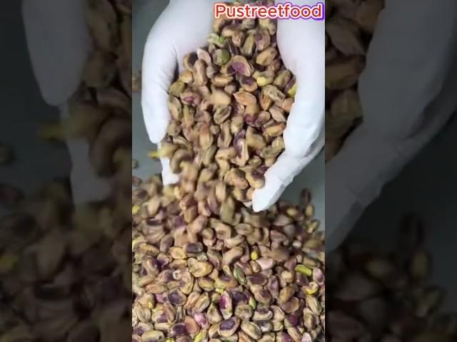 Why Pistachios Are in the World’s Most Famous Desserts