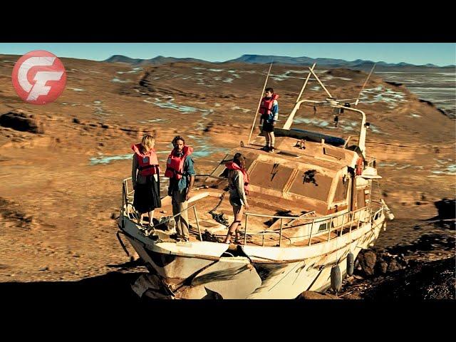 ELES SAIRAM EM UM PASSEIO DE BARCO NO MAR, E EM MENOS DE 1 HORA O OCEANO SIMPLESMENTE DESAPARECEU!