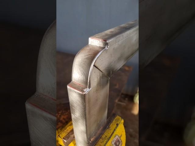 it takes skill to be able to create a beautiful 90 degree angle #welding #trick #cutting #idea