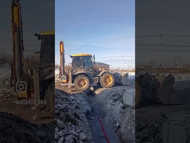 Прыжок через траншею на JCB 4CX ))
