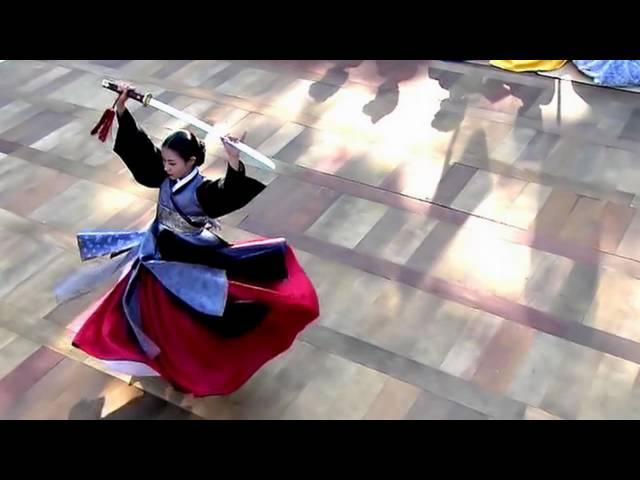 Hwang Jin Yi ost  -　切望･剣と鶴の舞（ 解語花）Vocal: Choi Hye-jin