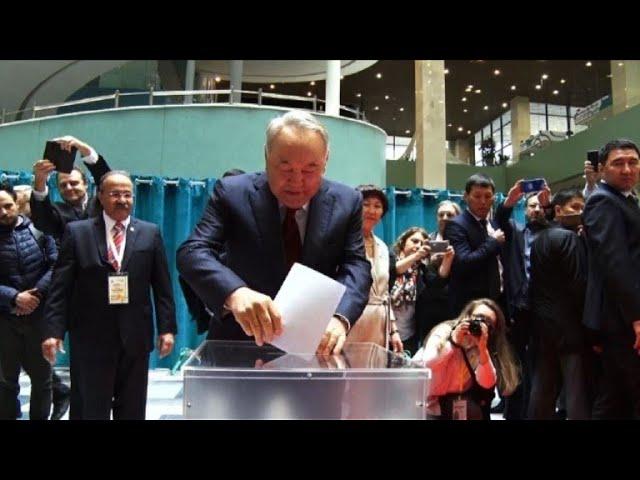 Kazakhstan's Nursultan Nazarbayev casts his vote | AFP