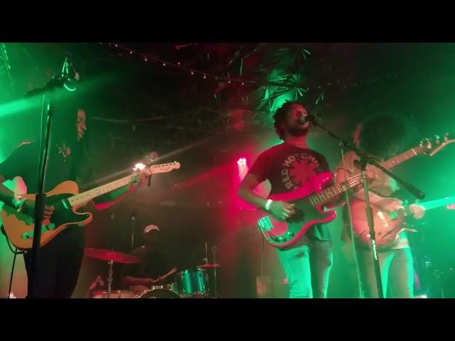Blac Rabbit Live - Beatles Medley - Daytripper - I Saw Her Standing There - Ticket to Ride