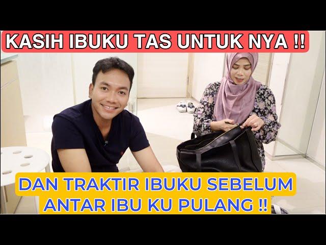 KASIH IBUKU TAS UNTUKNYA!! DAN TRAKTIR IBUKU SEBELUM AKU ANTAR PULANG !!