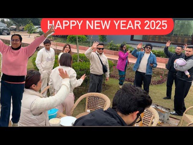 SAAL KA PHELA DIN KARA KUCH ISS TARAH SHURU || HAPPY NEW YEAR 2025 || ROHINIDILAIK