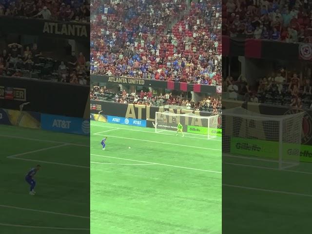 Uriel Antuna Scores Tricky Penalty Kick for Cruz Azul Football Club in Atlanta!