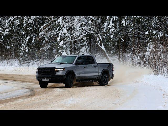 Заметки на полях полигона: Ram 1500, потерявший V8. Грузовик Деда Мороза или пикап Санты