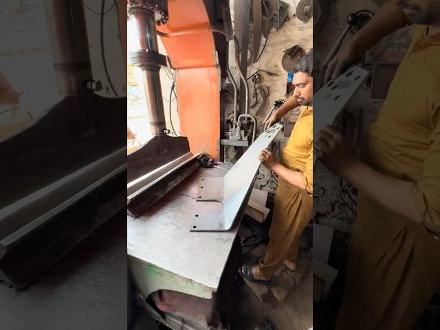 Agriculture Machine Hydraulic Parts Bending With Hydraulic Press Machine #hydraulic #pressmachine