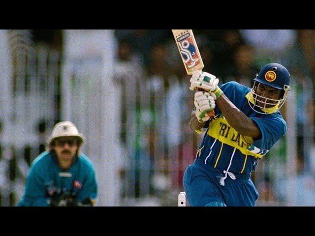 Jayasuriya ends the career of Manoj Prabhakar-1996