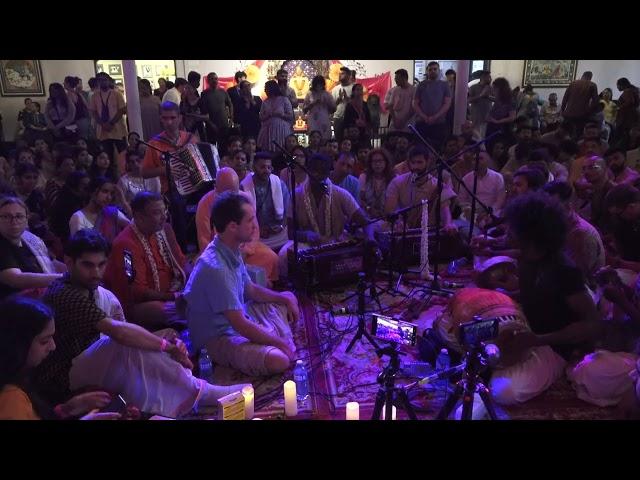 VASUDEVA KRISHNA DAS / ISKCON TORONTO  / 12  HOURS KIRTAN