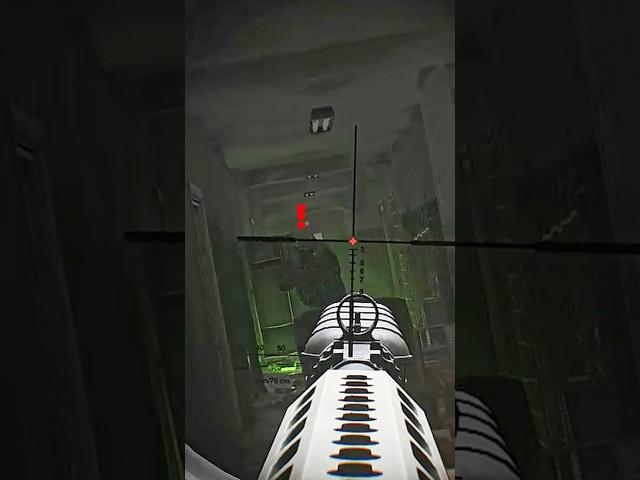 you probably shouldnt wear that #shorts #escapefromtarkov #eft #tarkov #deej #gaming