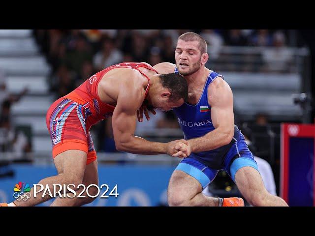 Aaron Brooks stunned in the final seconds of 86kg freestyle semifinal | Paris Olympics | NBC Sports